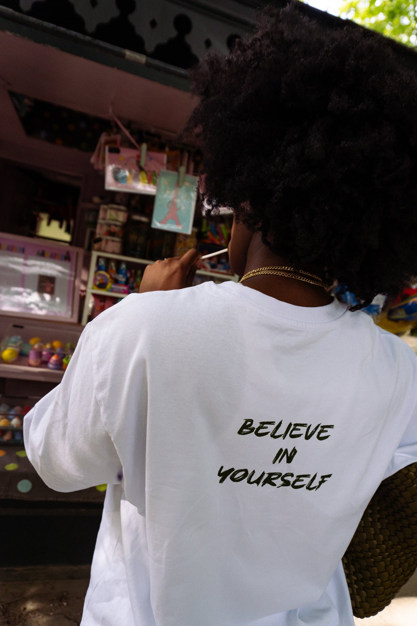 T-Shirt Oversize "Believe in Yourself"