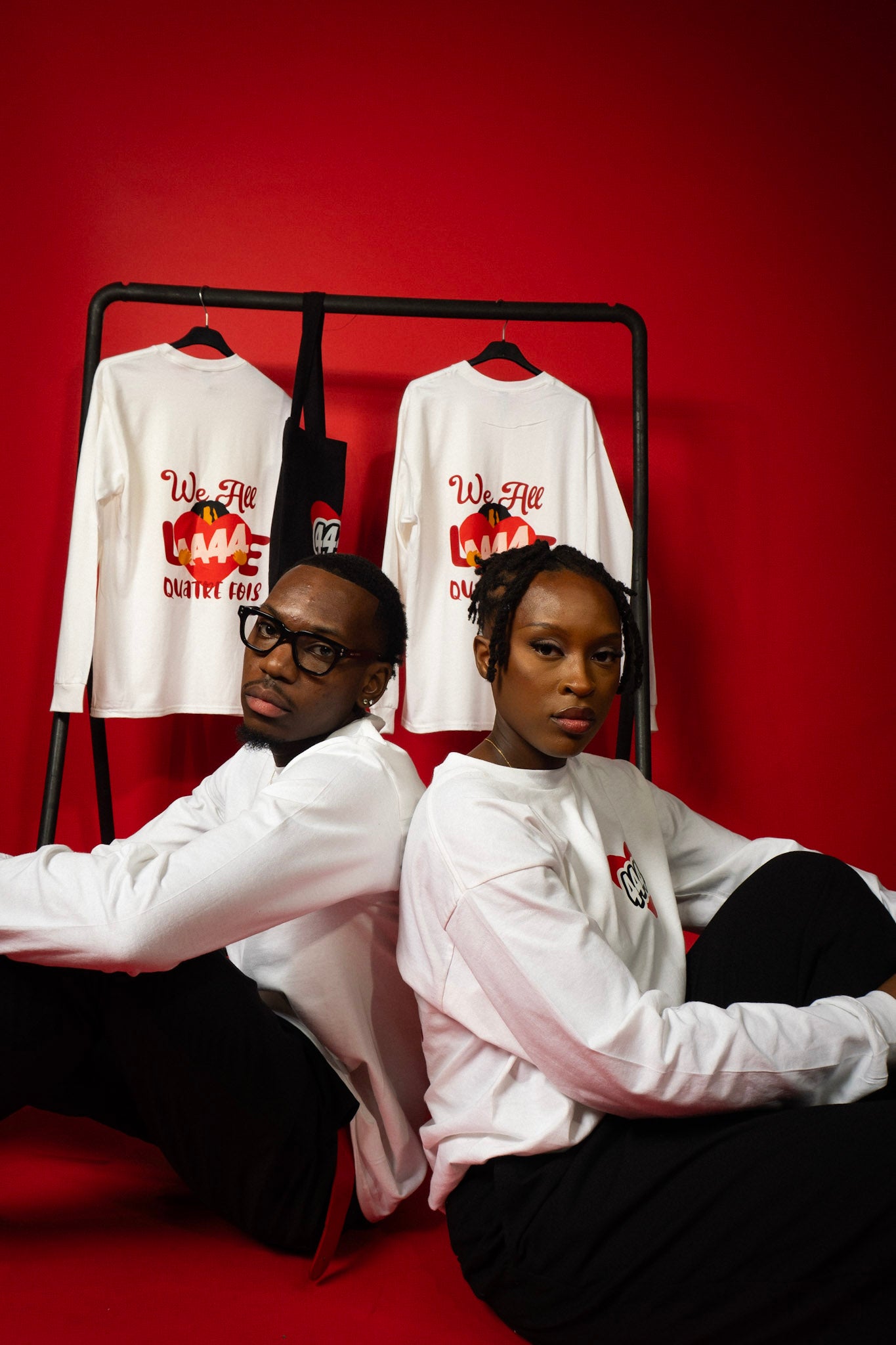 Sleeve WE ALL LOVE 4444 (ÉDITION LIMITÉE)